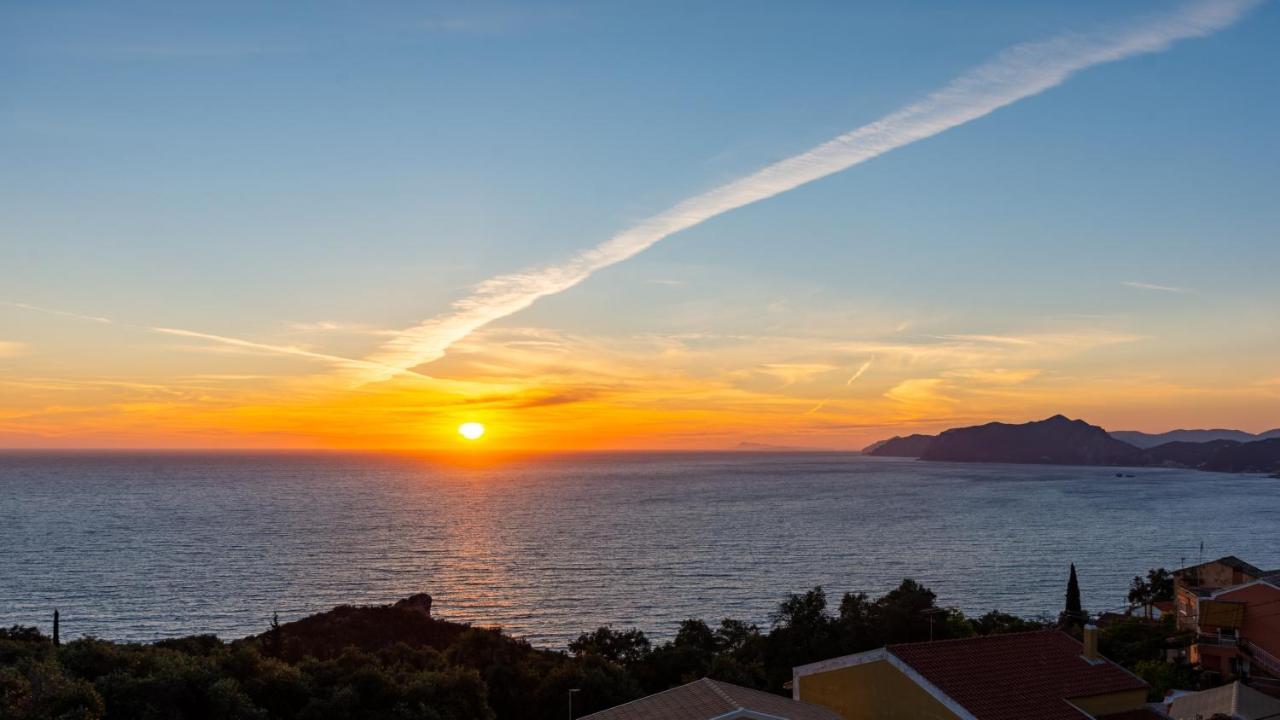 Dielino Amazing Sunset View Pentati ภายนอก รูปภาพ